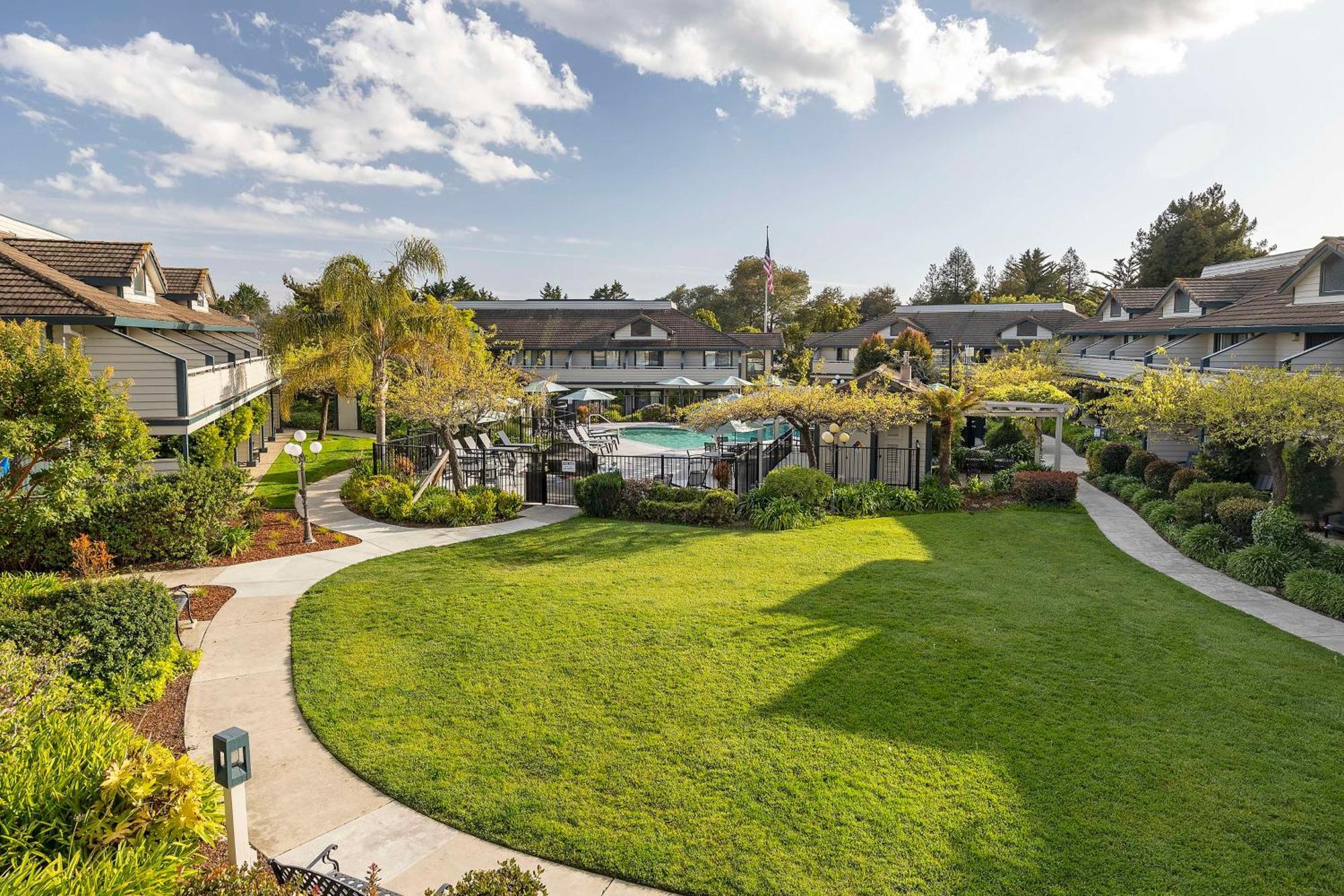 Seacliff Inn Aptos, Tapestry Collection By Hilton Eksteriør billede