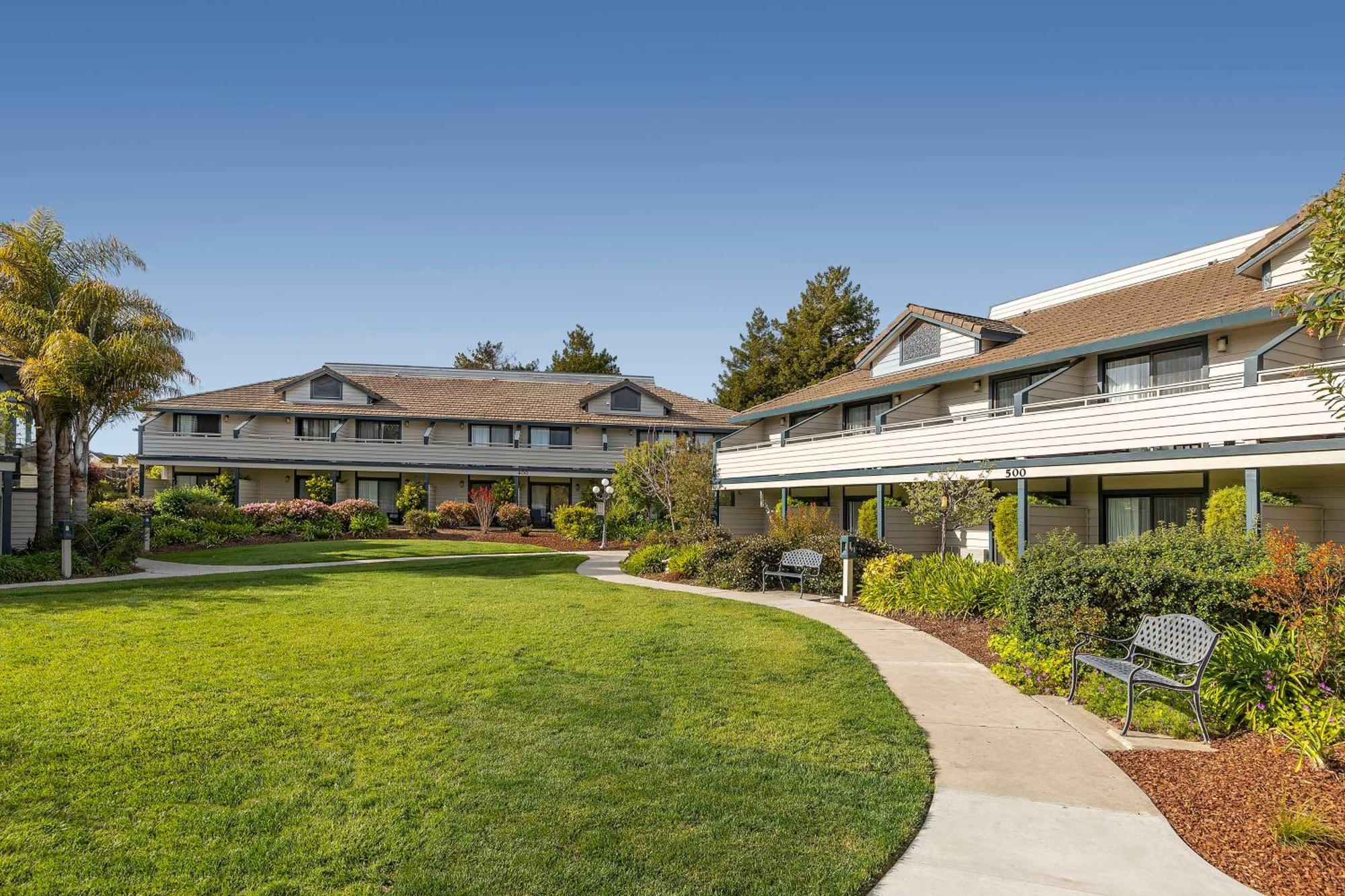 Seacliff Inn Aptos, Tapestry Collection By Hilton Eksteriør billede